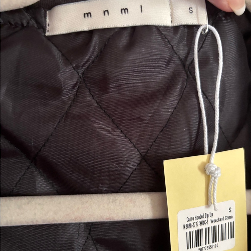 MNML Camouflage Hooded Zip Up Woodland Men’s Jacket Size Small BNWT - Picture 6 of 13